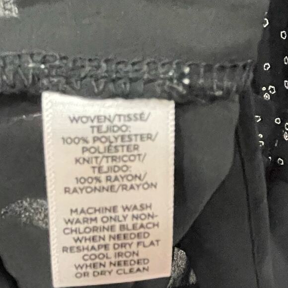 LOFT Black Sleeveless Pattern Blouse Size Medium - Picture 6 of 6